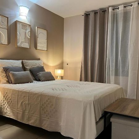 Appart Mel'Ric Apartment Saint-Paul Bagian luar foto