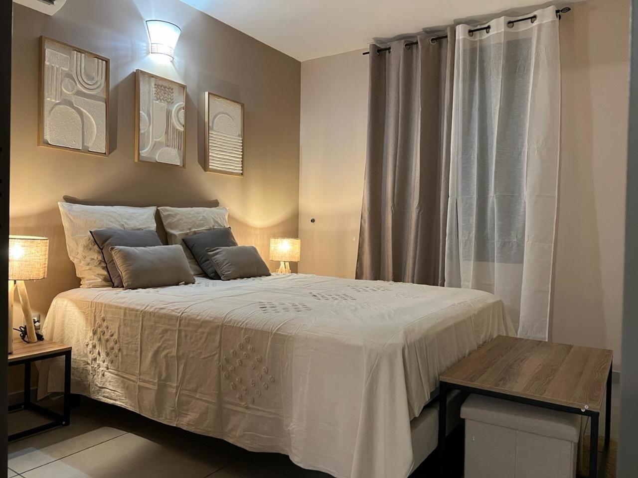 Appart Mel'Ric Apartment Saint-Paul Bagian luar foto